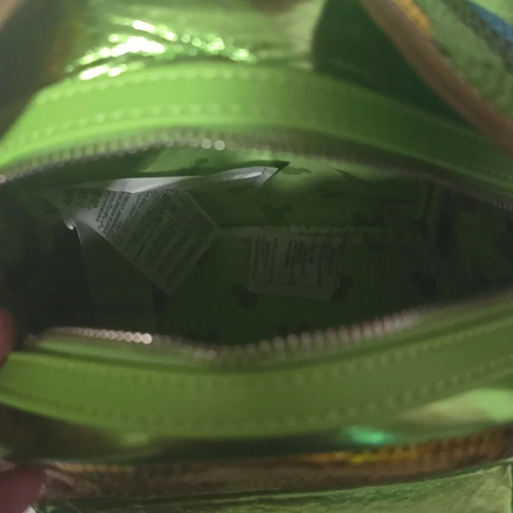 Backpack - Picture 4 of 4